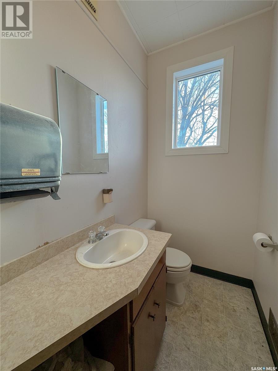 52 Main Street Property Photo 19