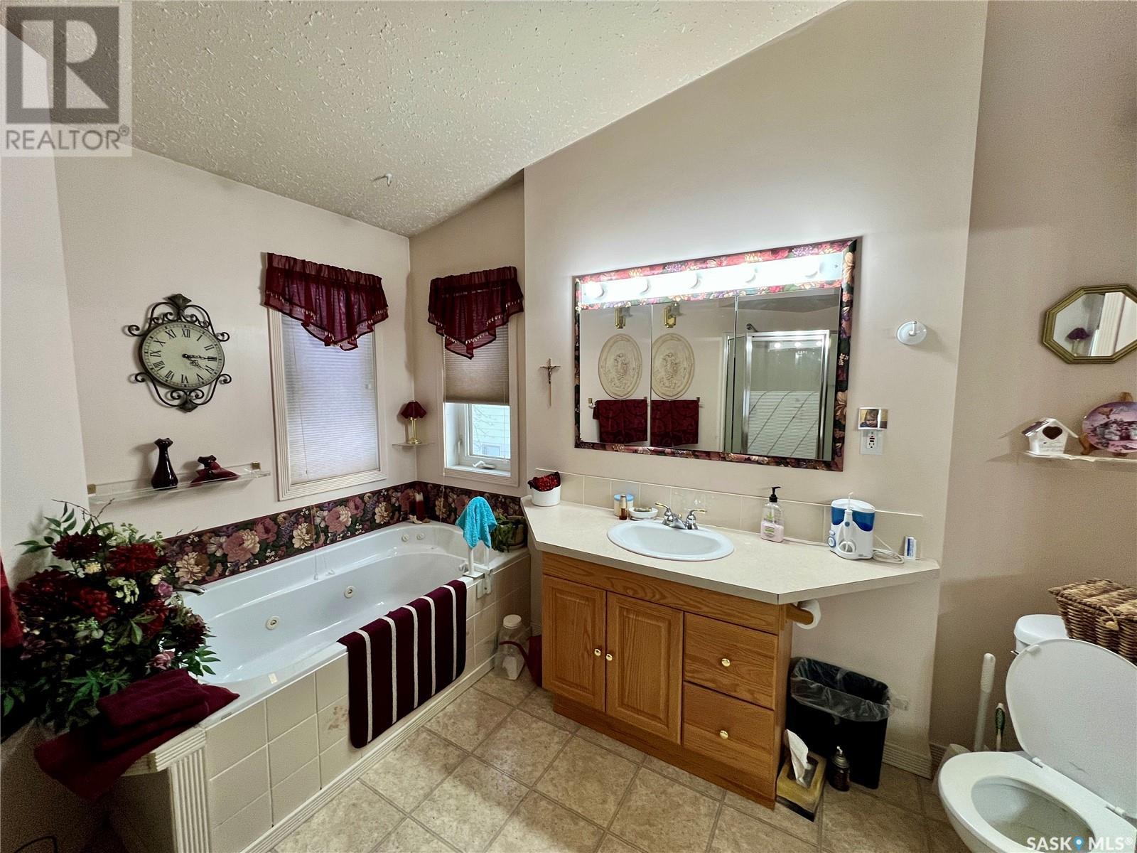 676 3rd Avenue Ne Property Photo 11