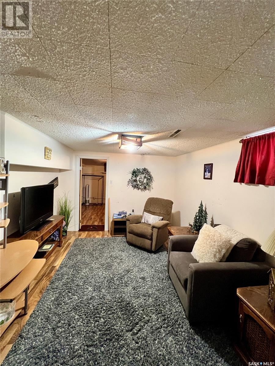676 3rd Avenue Ne Property Photo 15