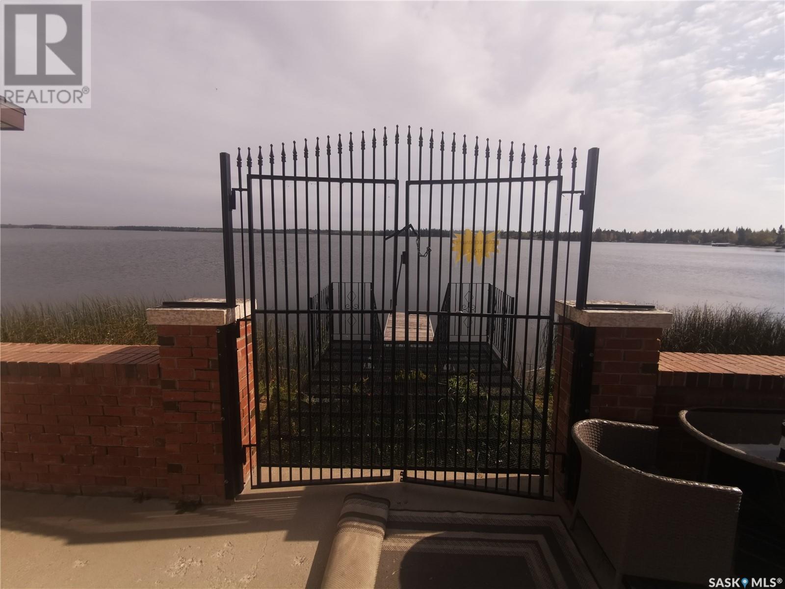 501 Beach Avenue Property Photo 4