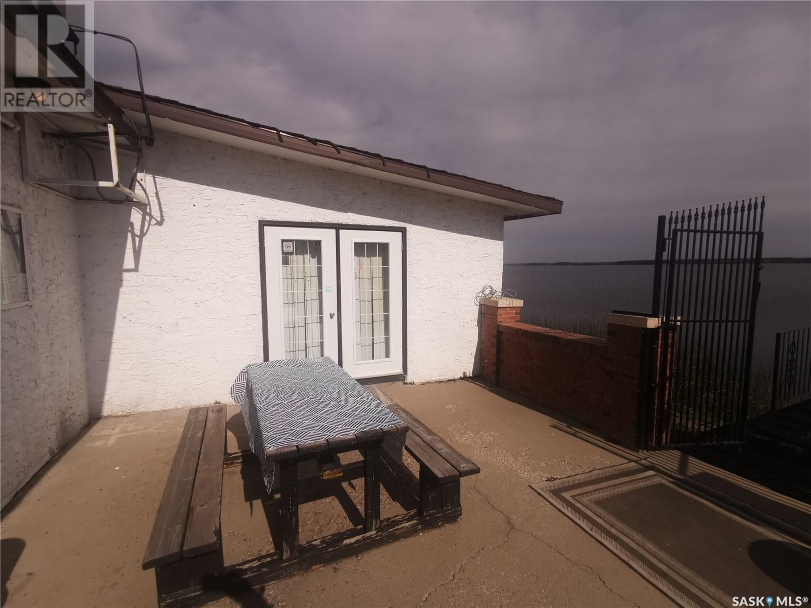 501 Beach Avenue Property Photo 9