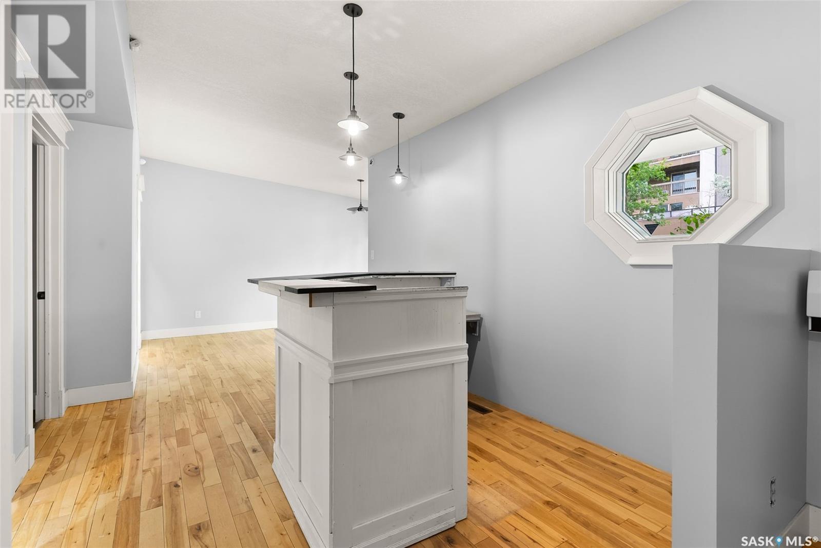 2062 Cornwall Street Property Photo 6