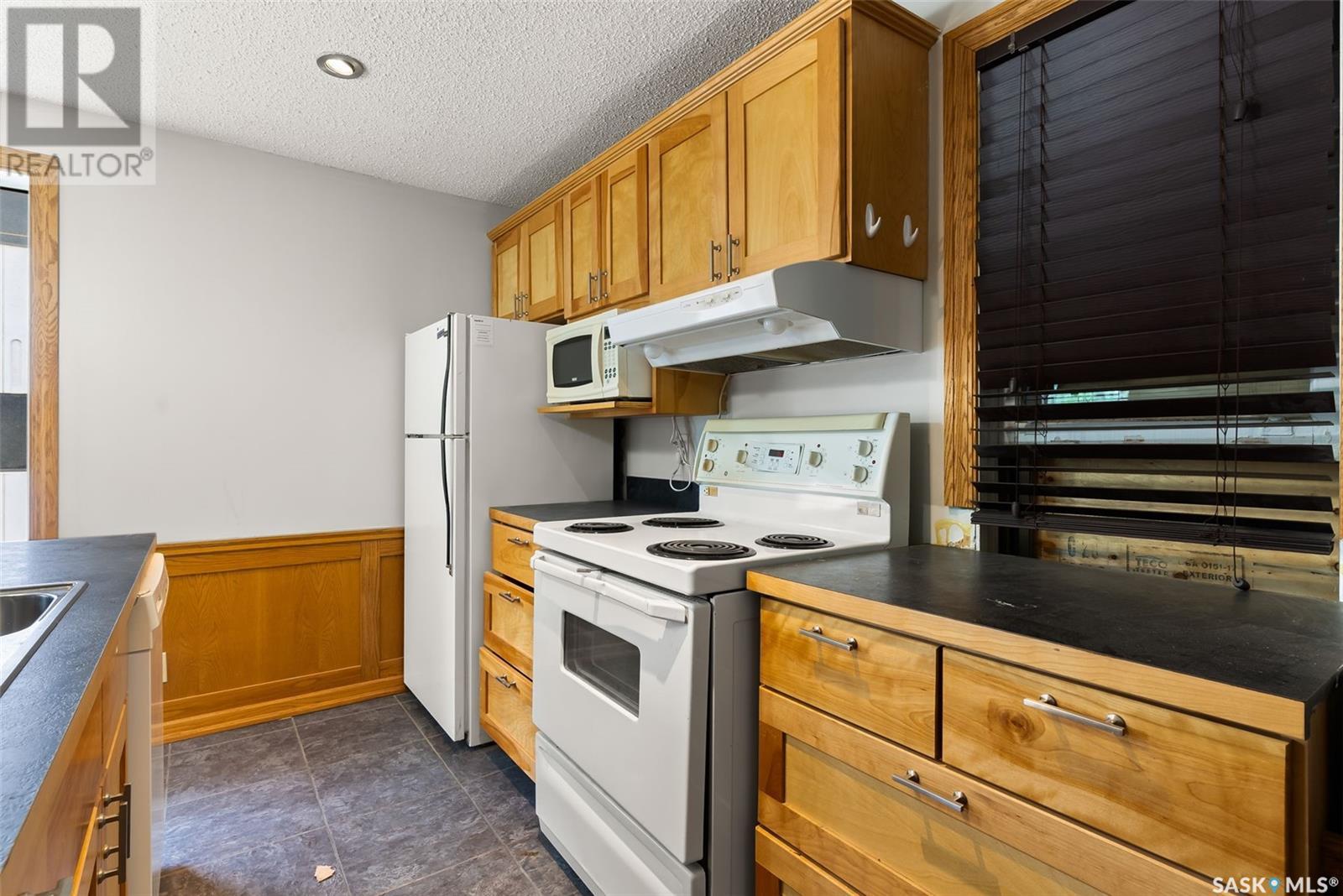 2062 Cornwall Street Property Photo 26