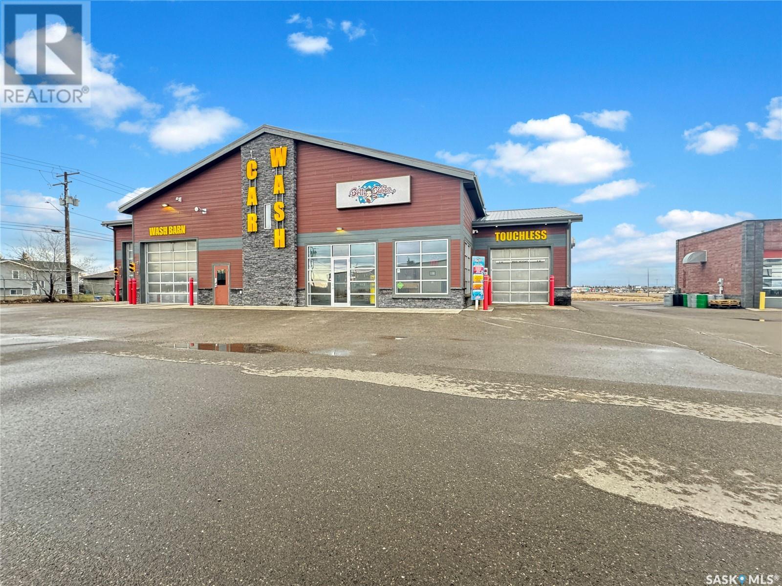 #2 2652 99th Street Property Photo