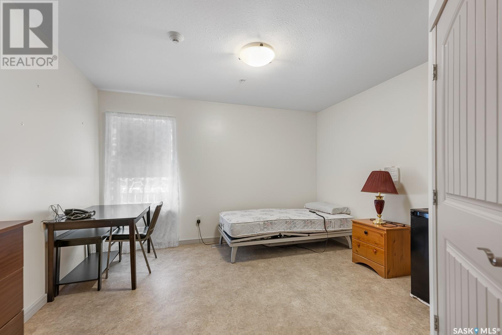 483 Broadway Avenue Property Photo 16
