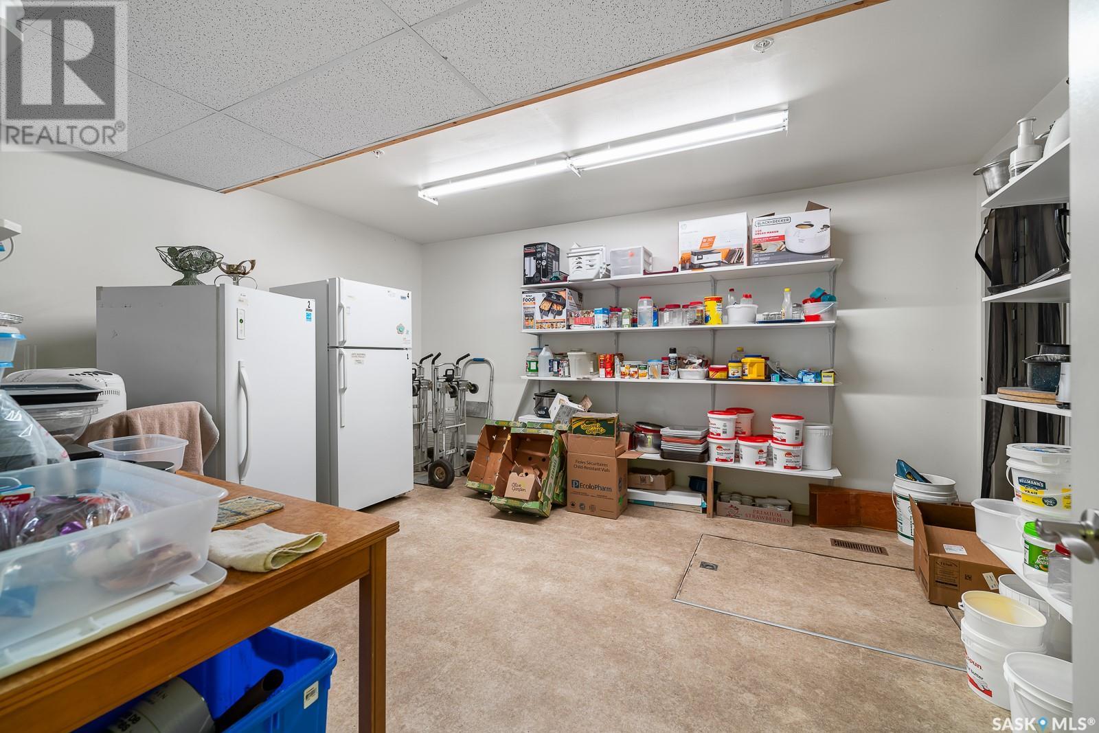 483 Broadway Avenue Property Photo 6