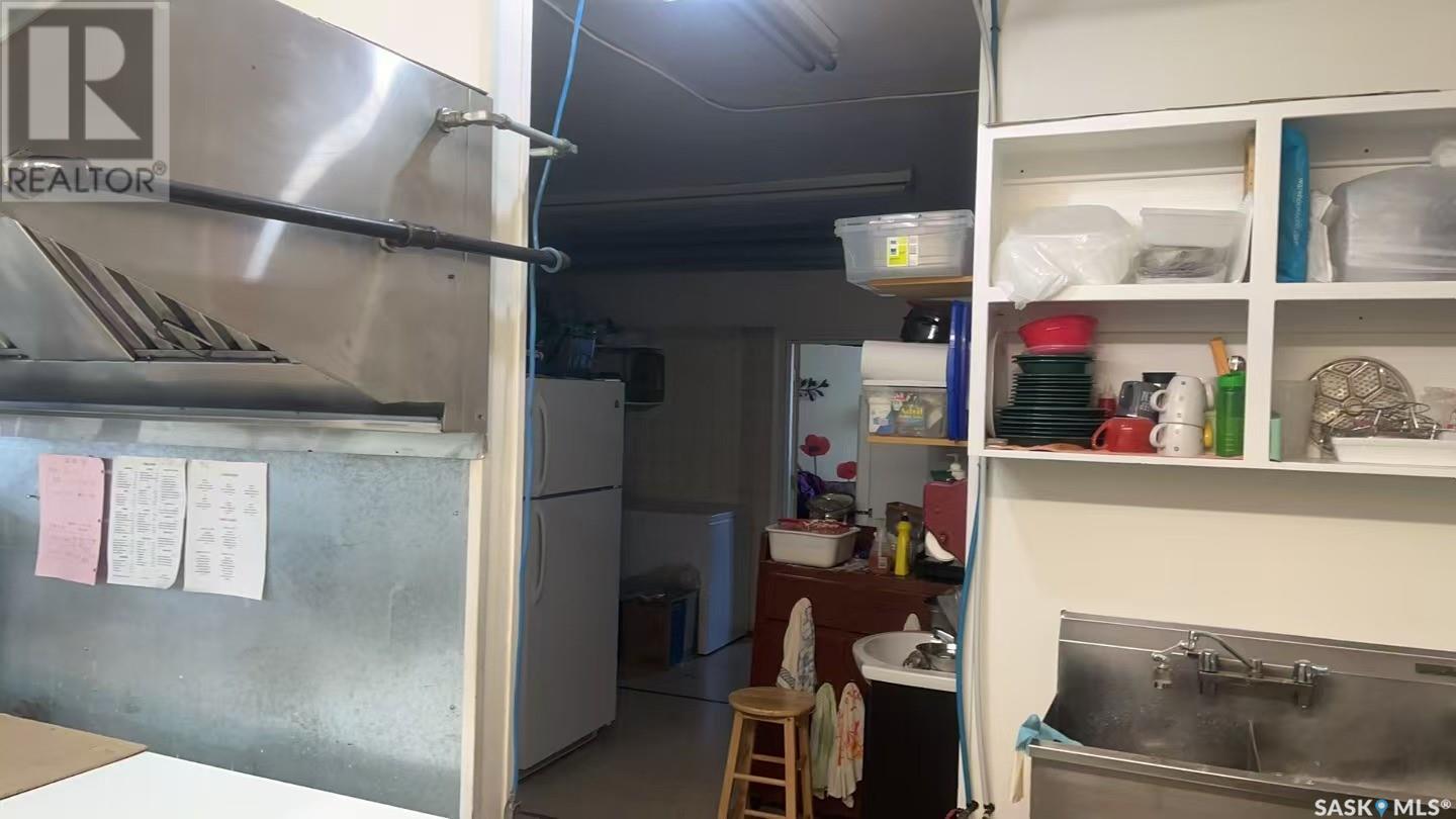 207 Railway Avenue Property Photo 11