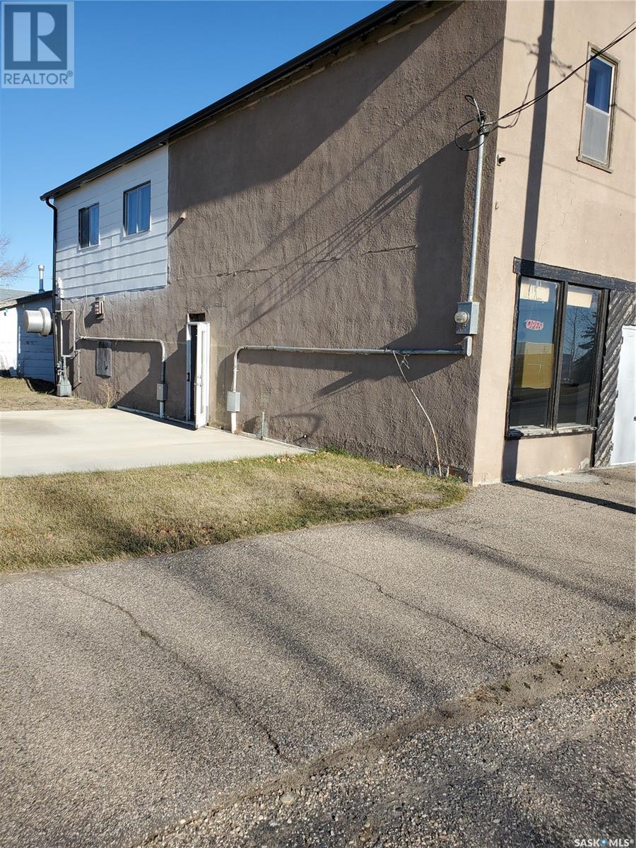 205 Main Street Property Photo 4