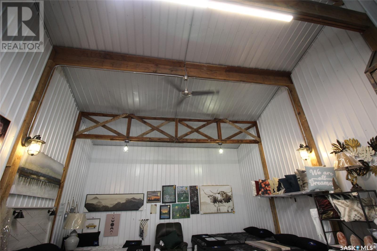 140 Centre Street Property Photo 4