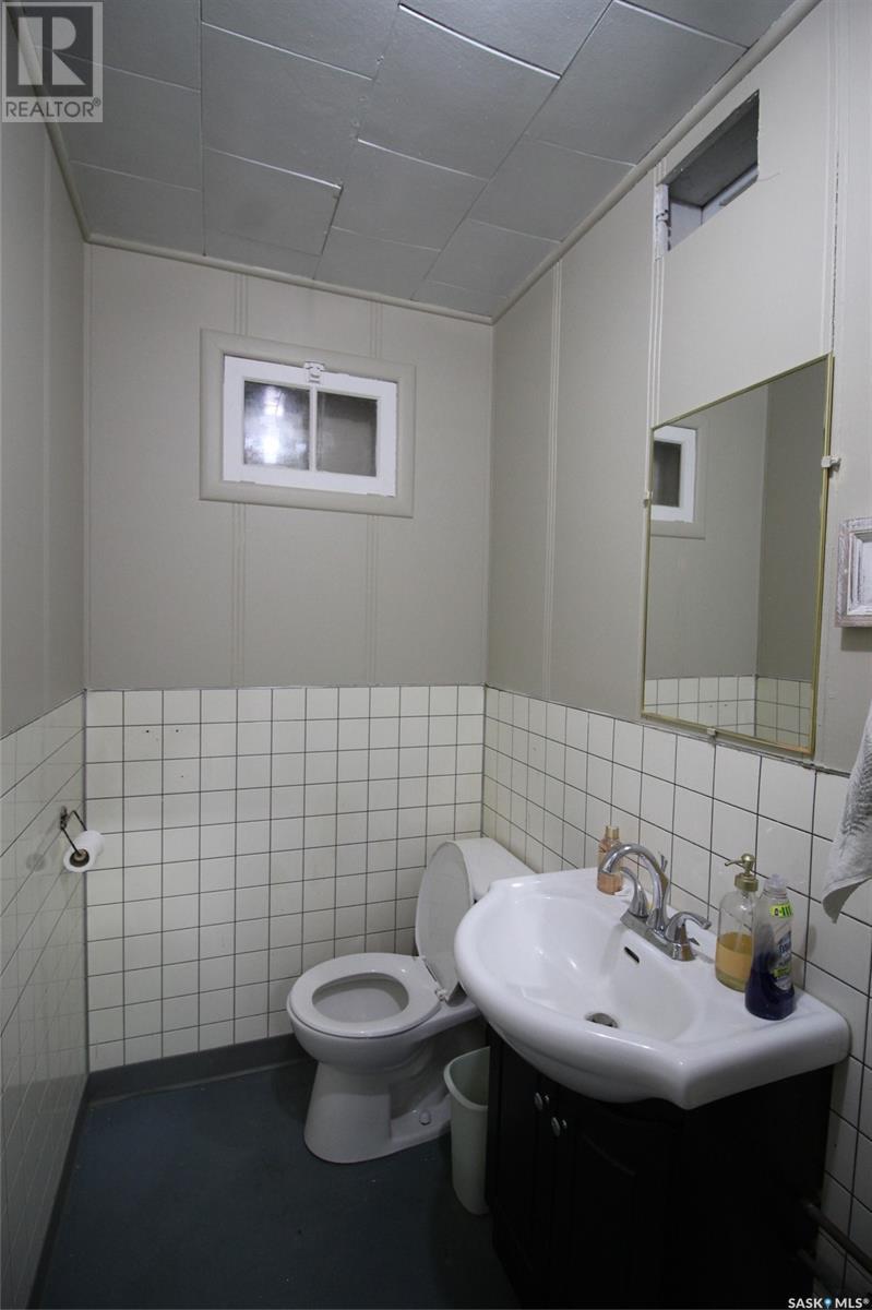 140 Centre Street Property Photo 12