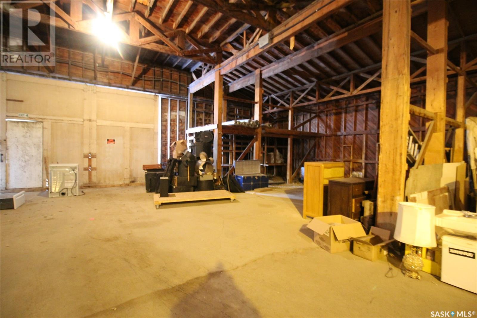 140 Centre Street Property Photo 16