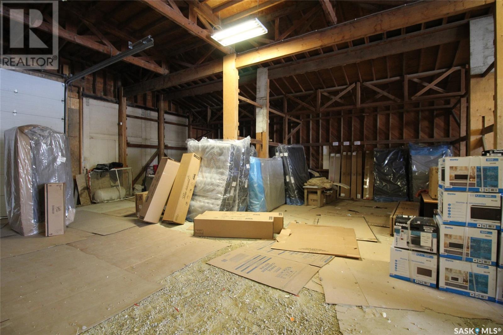 140 Centre Street Property Photo 24