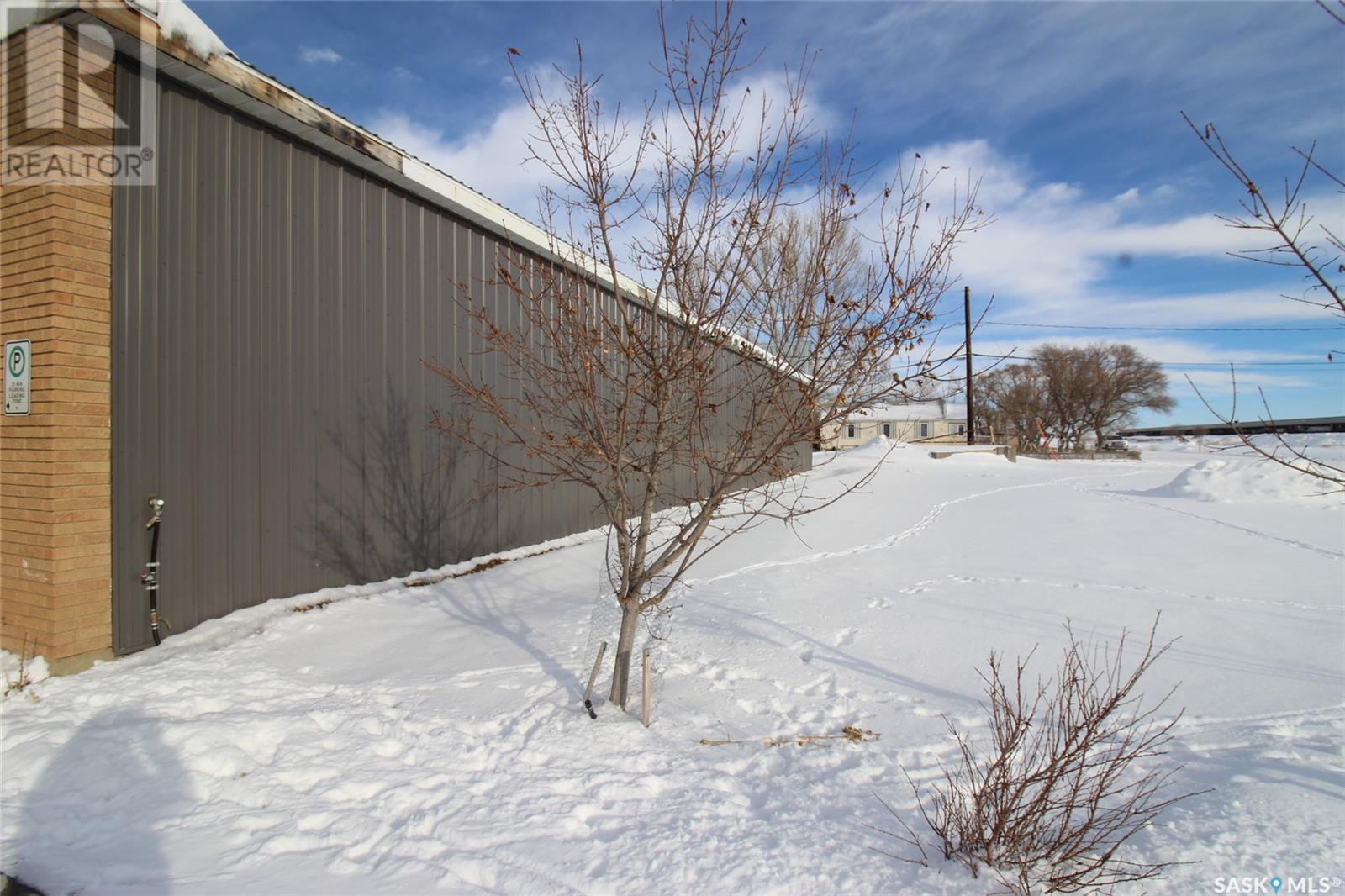 140 Centre Street Property Photo 29