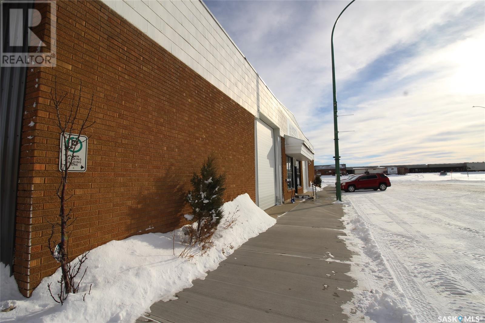 140 Centre Street Property Photo 30