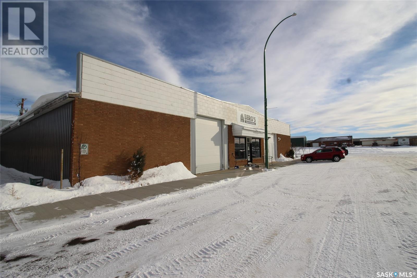 140 Centre Street Property Photo 31
