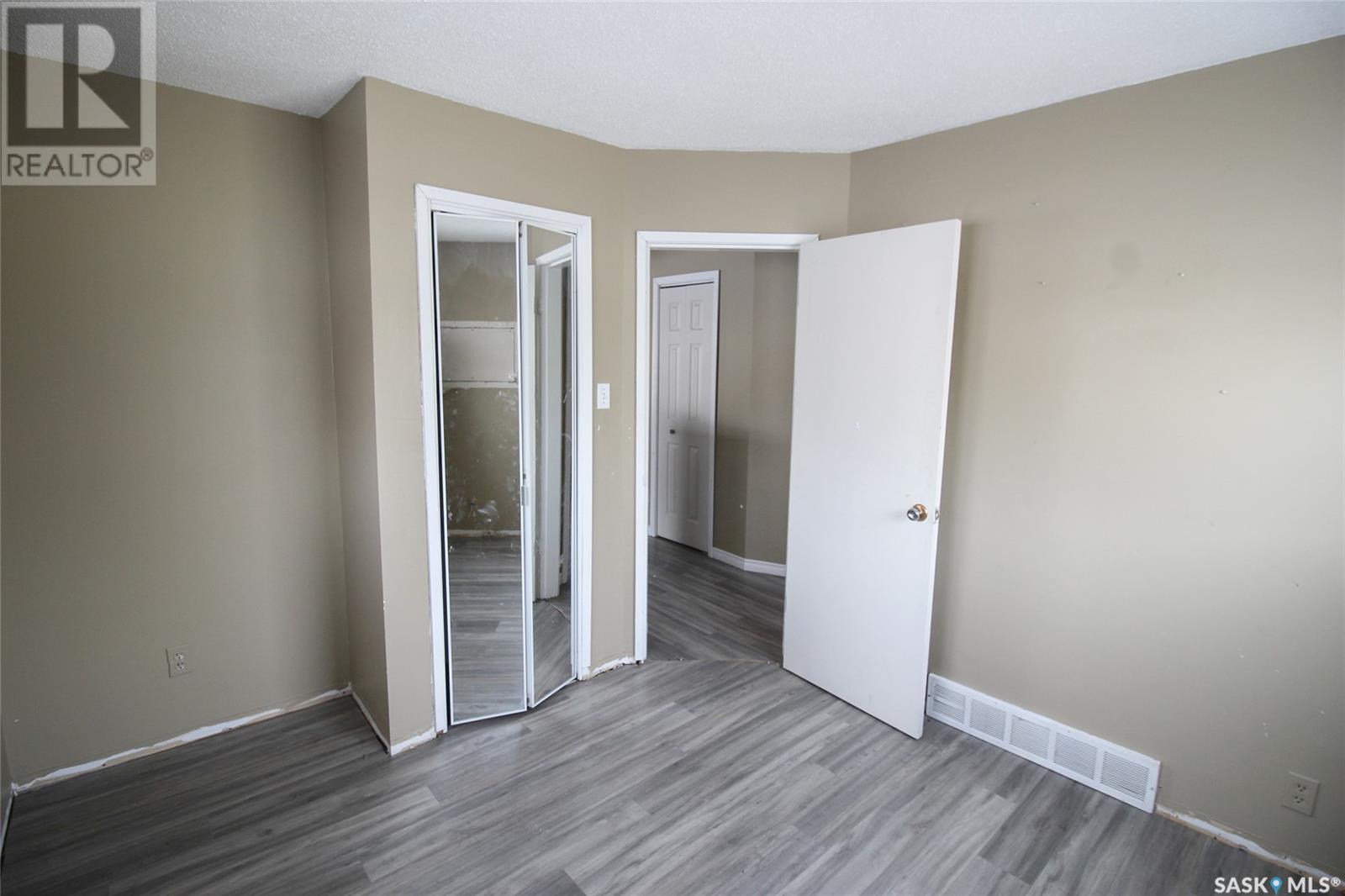 138 Redcoat Drive Property Photo 8