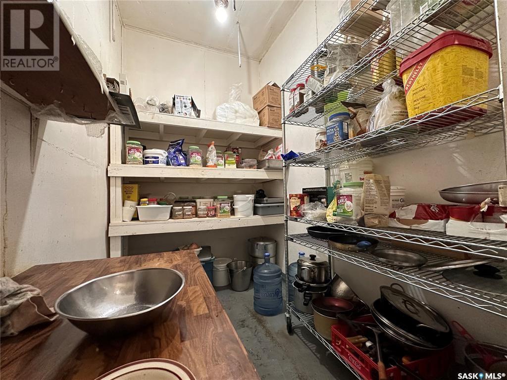 702 3rd Street Property Photo 8