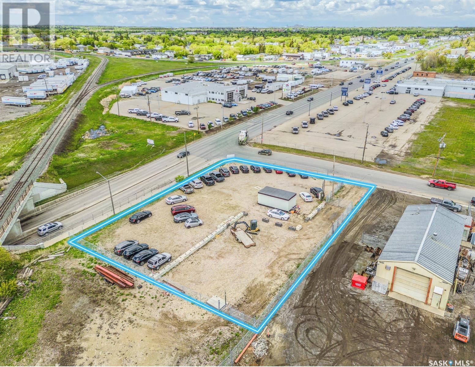 703-715 Winnipeg Street Property Photo 2