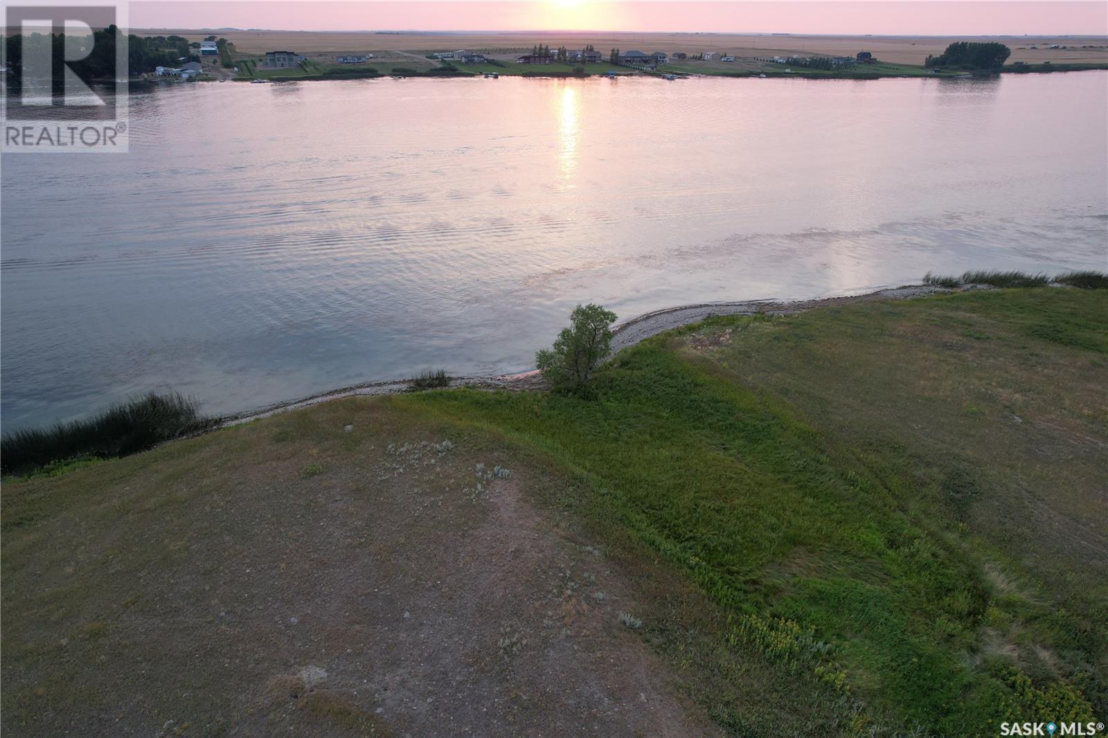 Lake Front Property, Reid Lake Property Photo