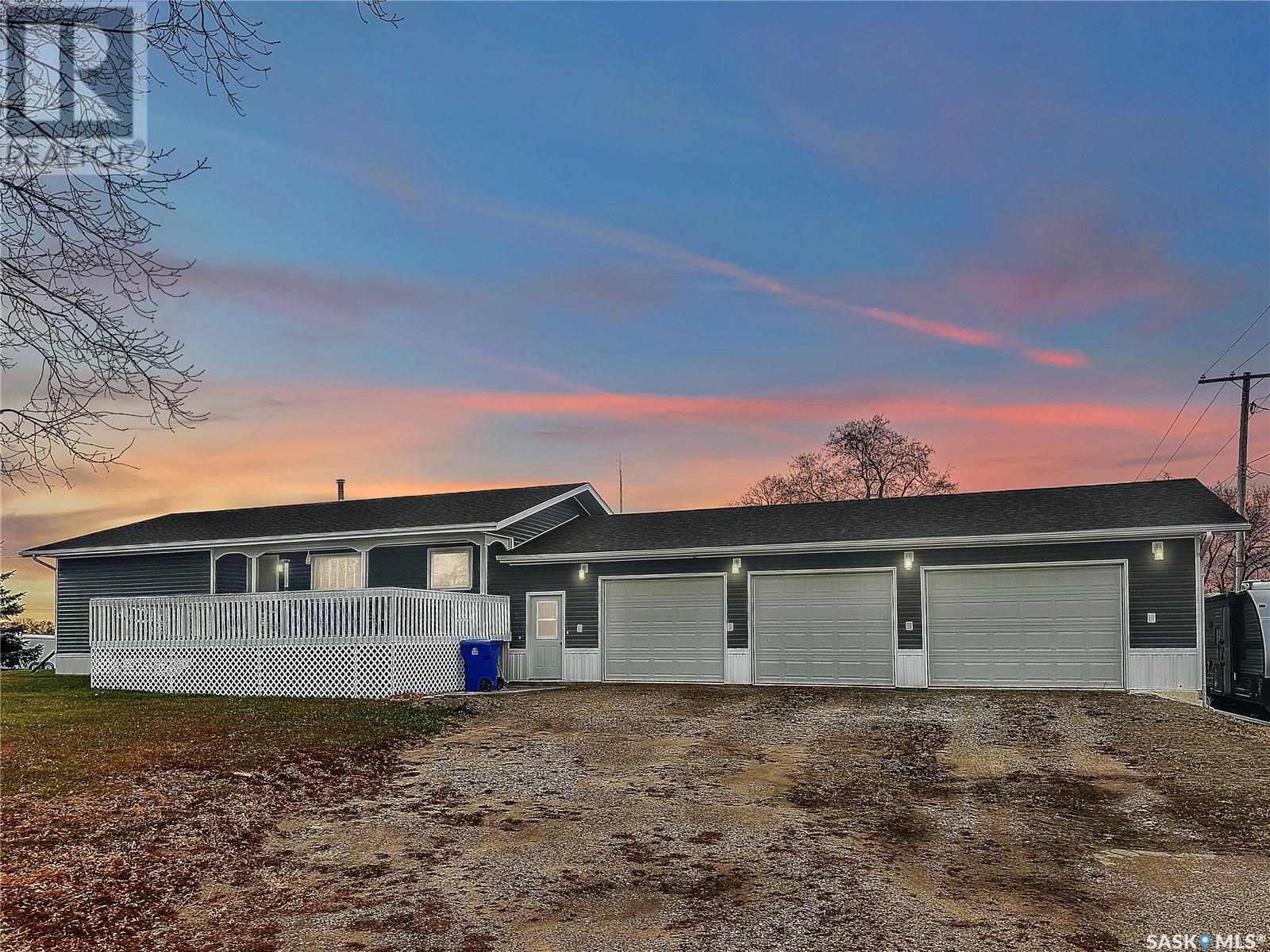 314 Railway Avenue Property Photo