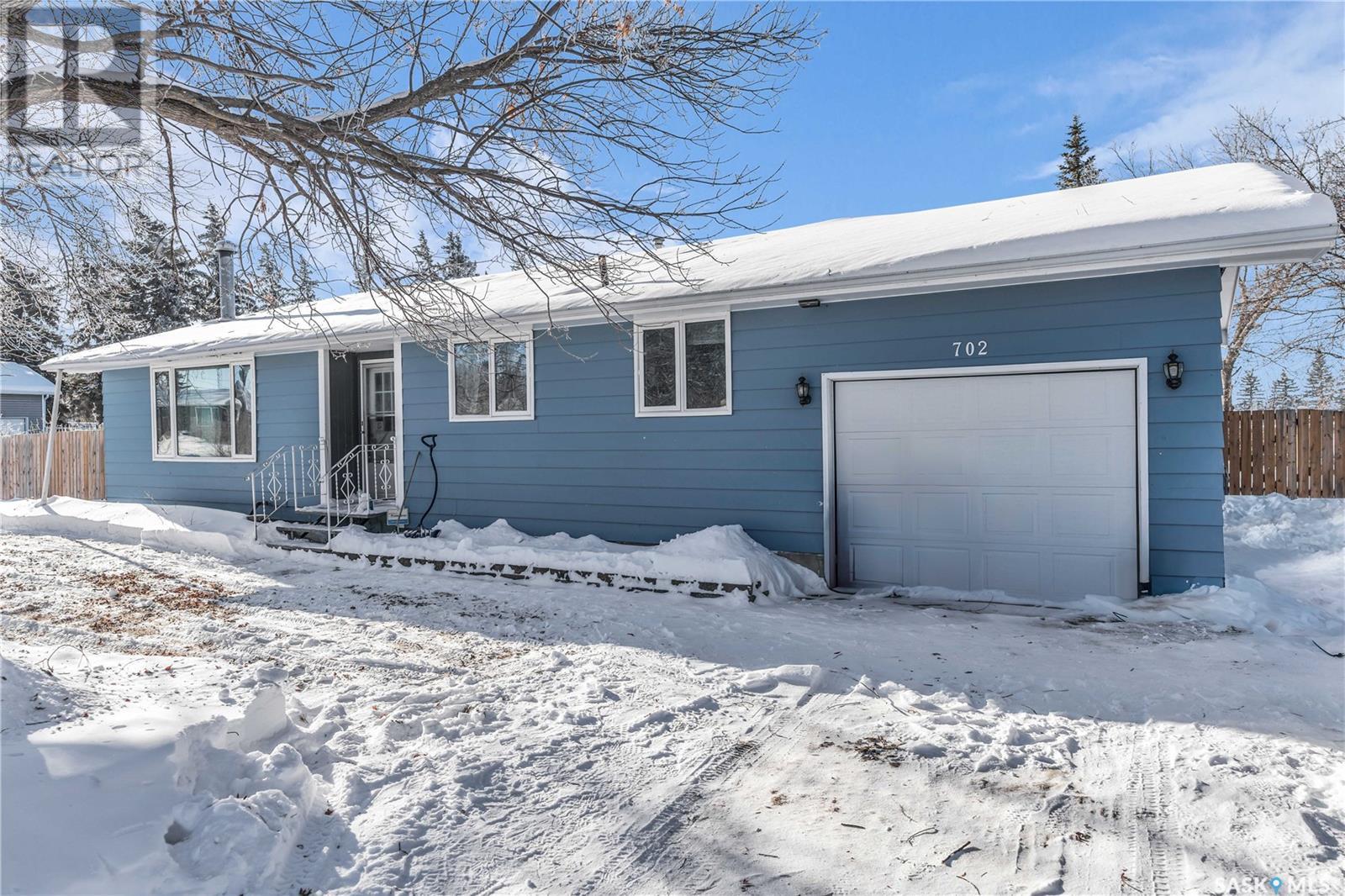 702 Godkin Avenue Property Photo