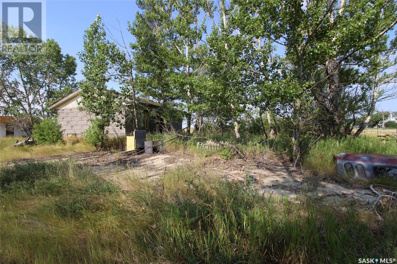 402 Cloverly Avenue Property Photo 4