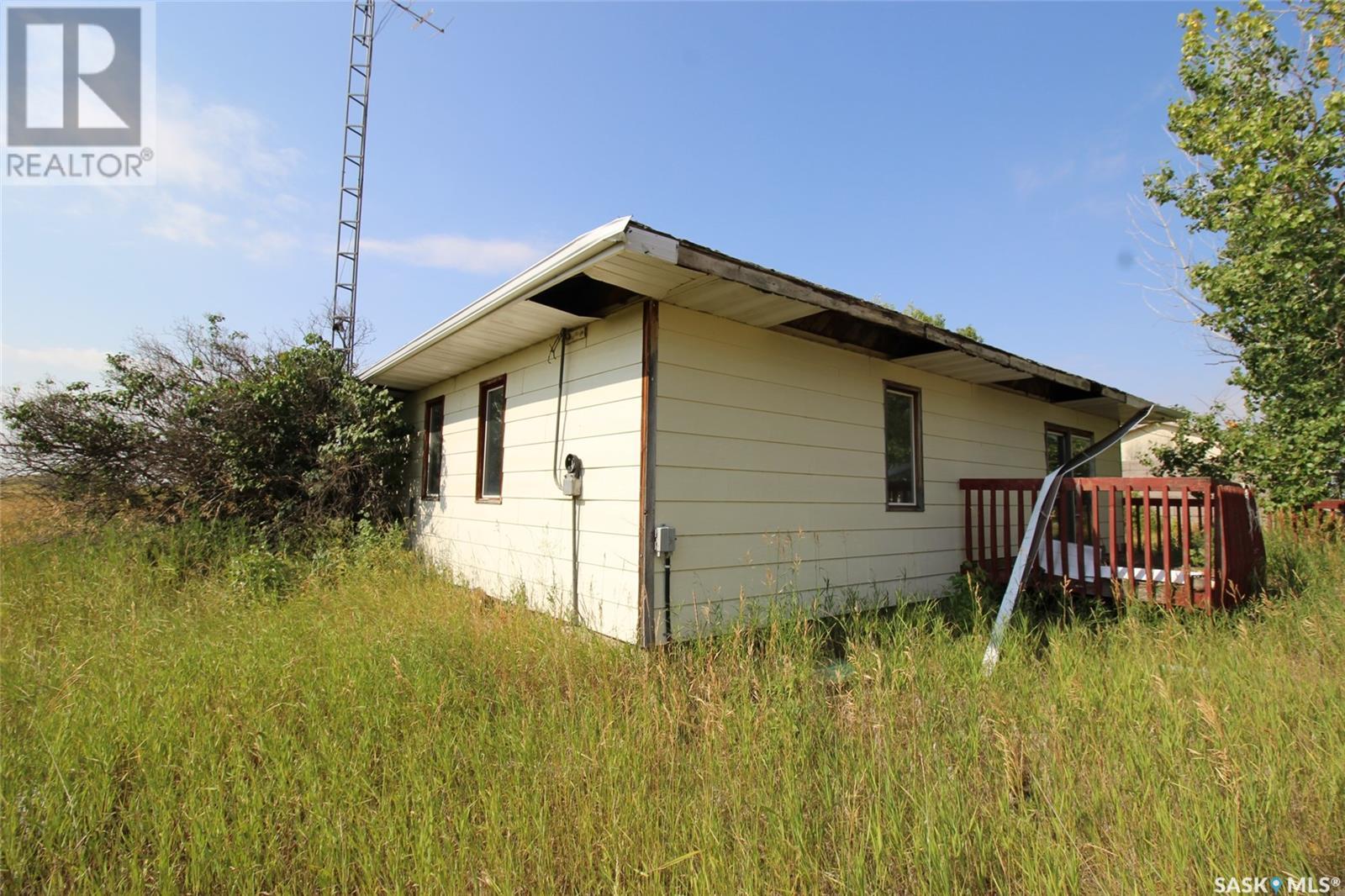 402 Cloverly Avenue Property Photo 9