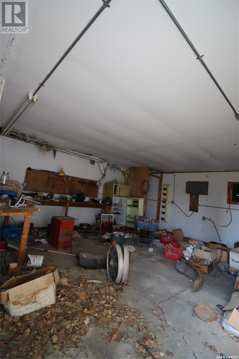 402 Cloverly Avenue Property Photo 22