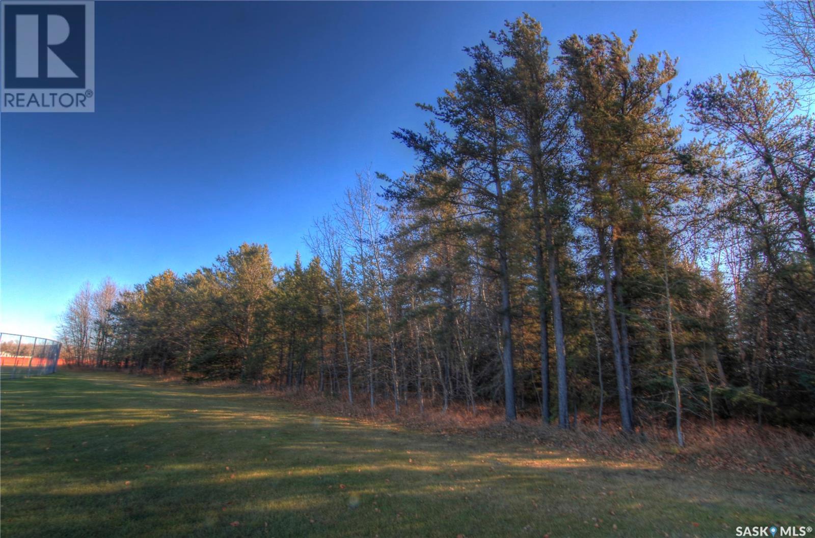 1 12th Avenue W Property Photo 7
