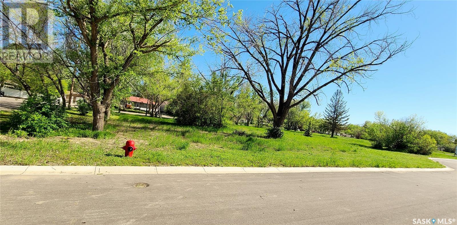 16 Kenney Crescent Property Photo 6