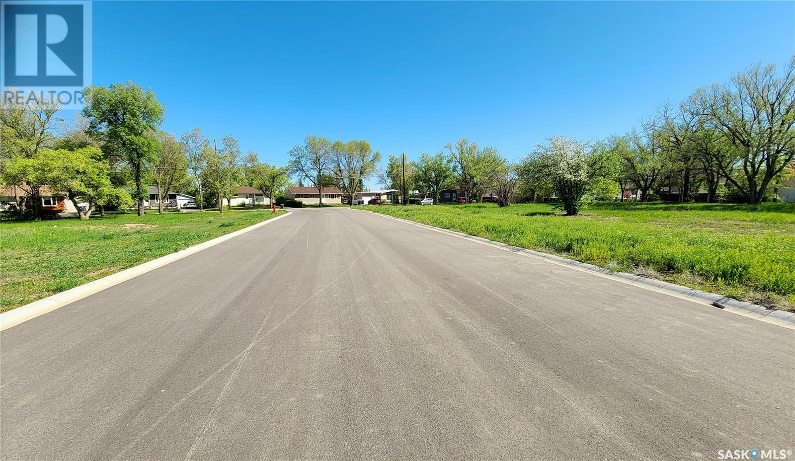 16 Kenney Crescent Property Photo 20