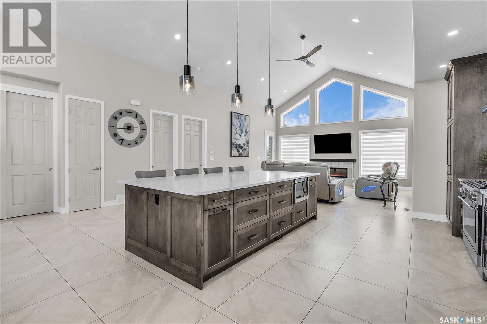 9 Loewen Court Property Photo 21