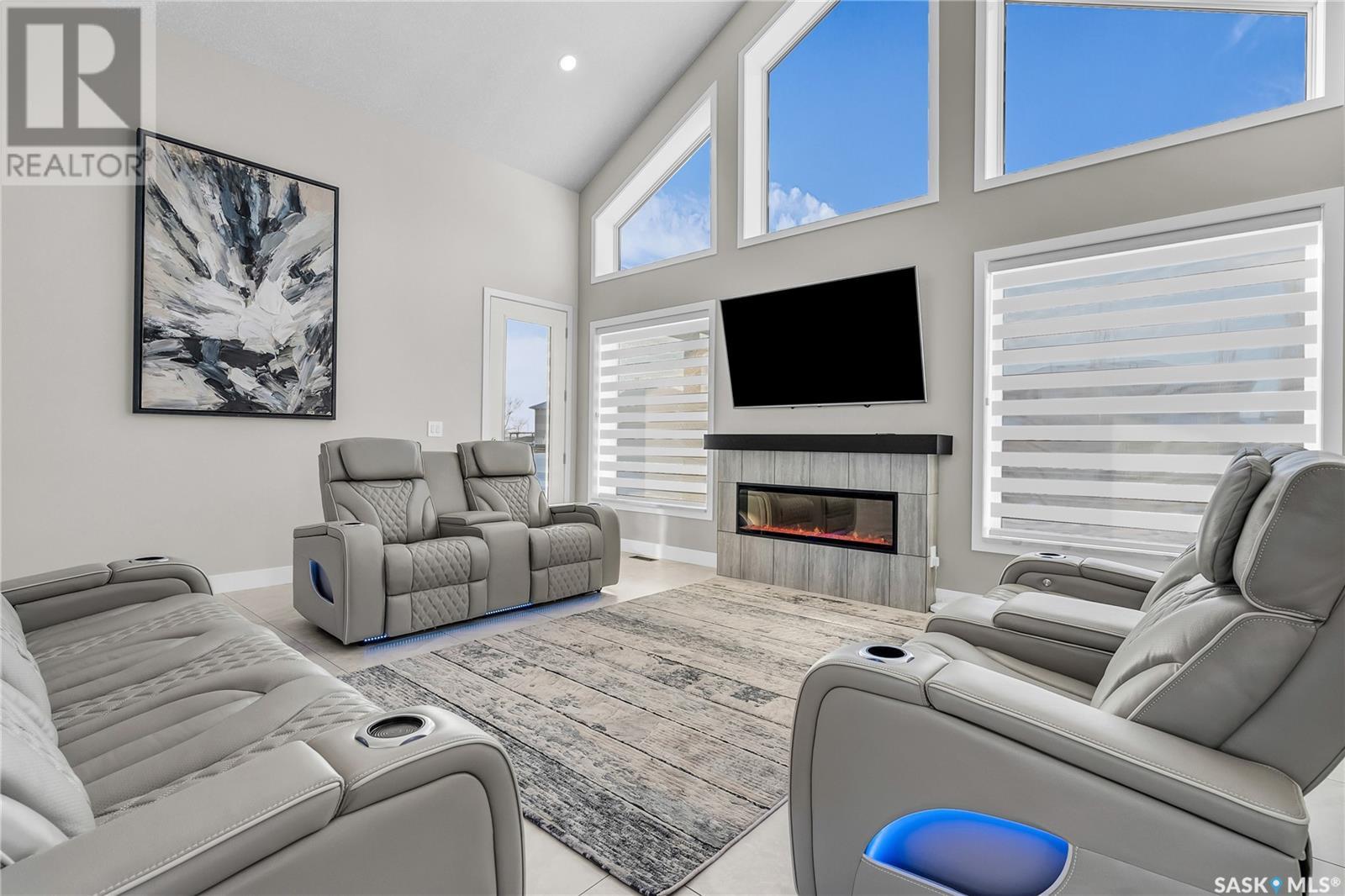 9 Loewen Court Property Photo 26