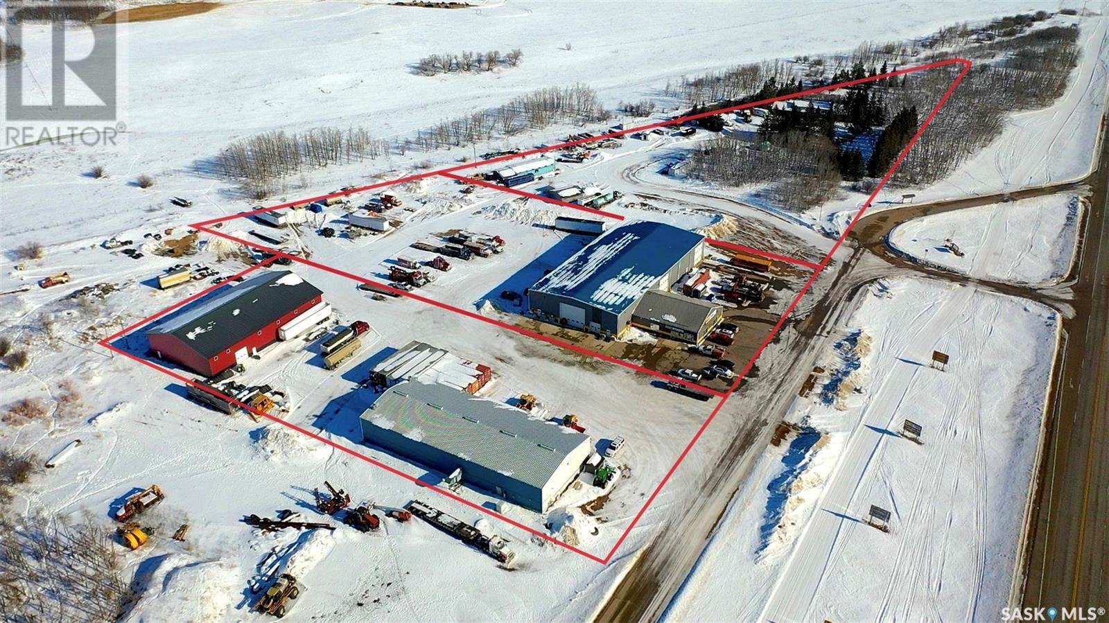 280 Service Road Property Photo