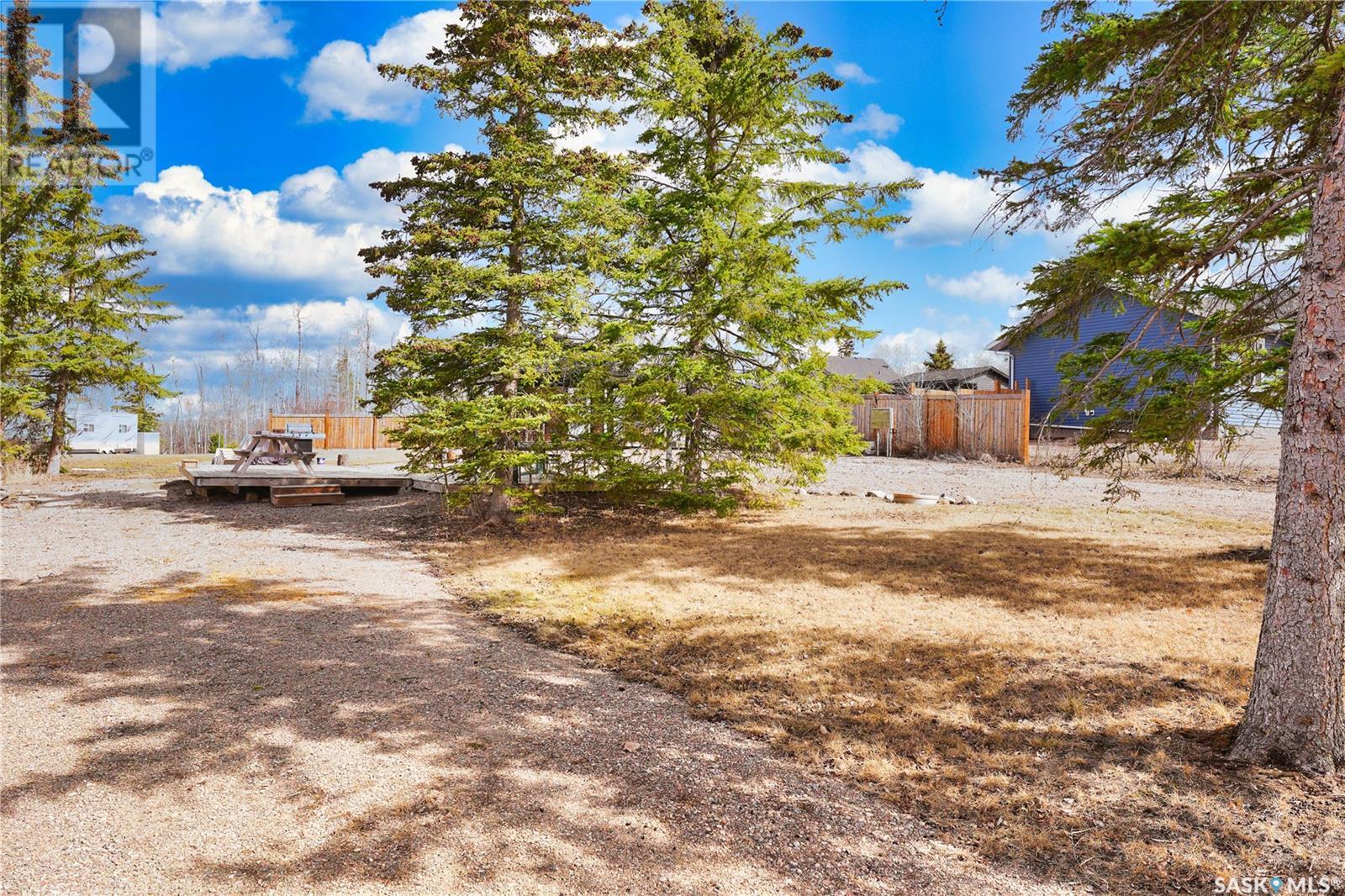 405 Ash Avenue Property Photo 6