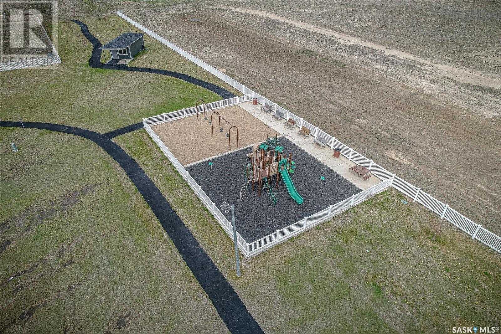 507 Prairie View Rise Property Photo 2