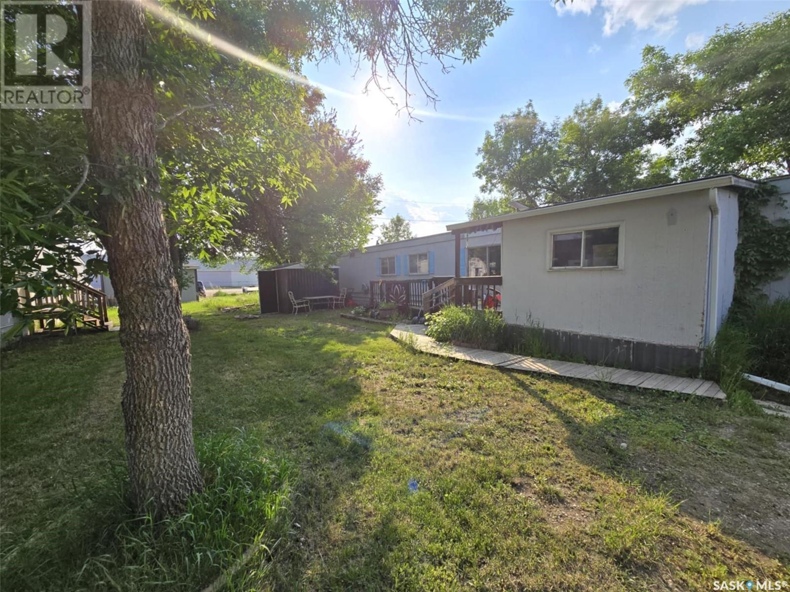 106 Larch Street Property Photo 4