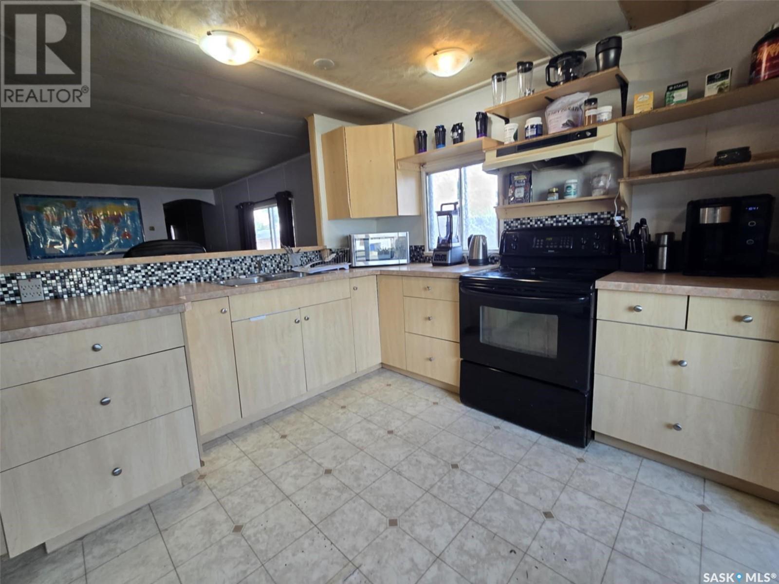 106 Larch Street Property Photo 24