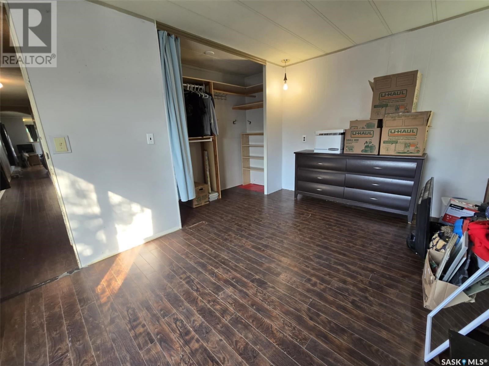 106 Larch Street Property Photo 33