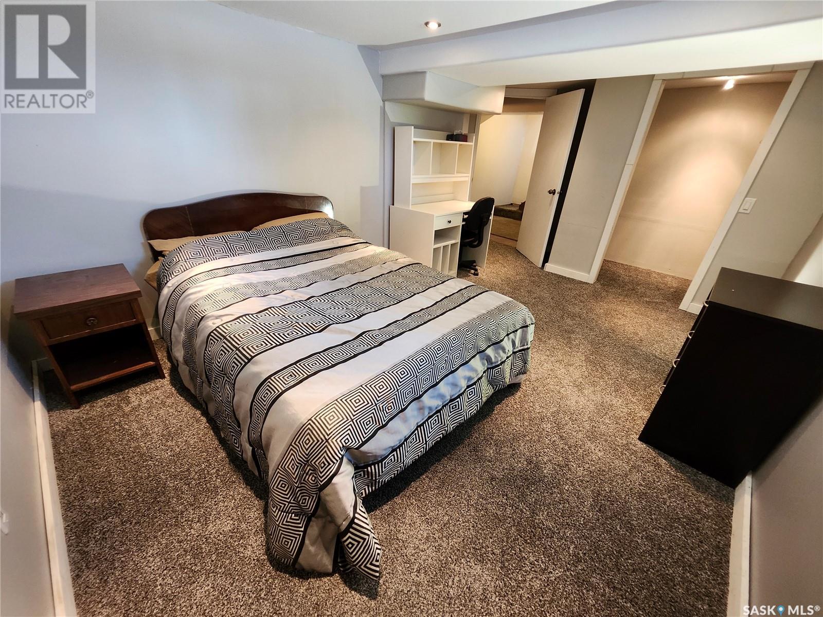 7 Park Street Property Photo 14