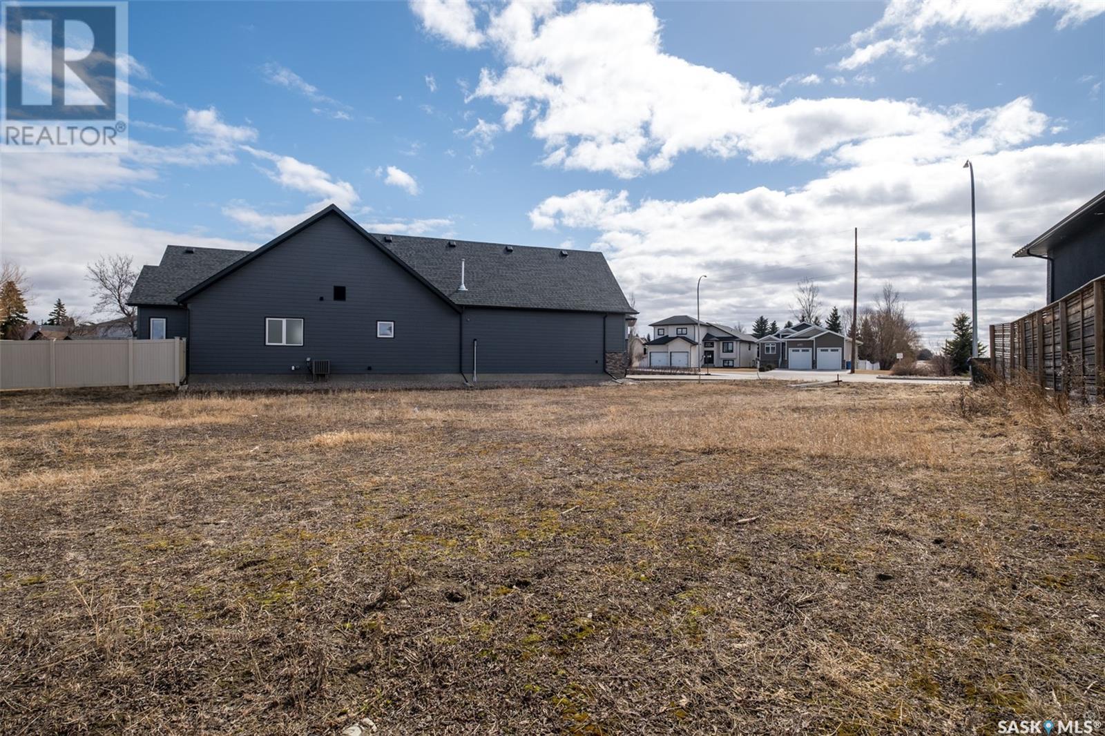 722 32nd Street Property Photo 8