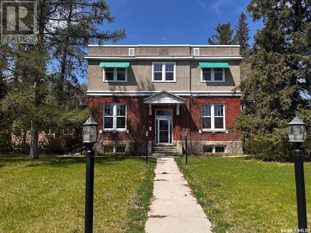 211 Otterloo Street Property Photo