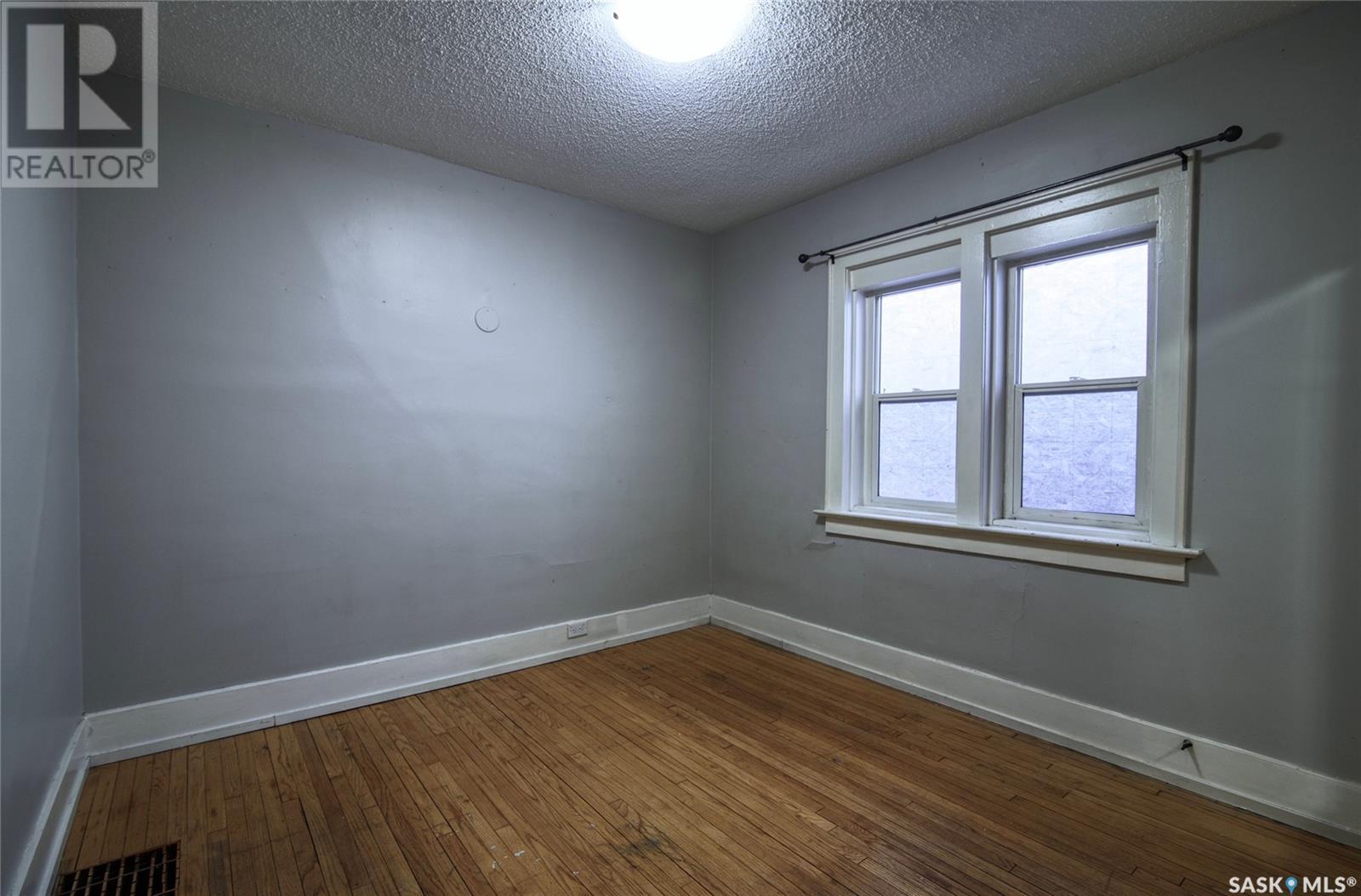 3235 Dewdney Avenue Property Photo 10
