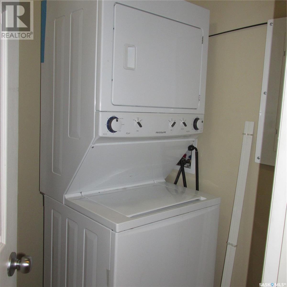 402 York Street Property Photo 7