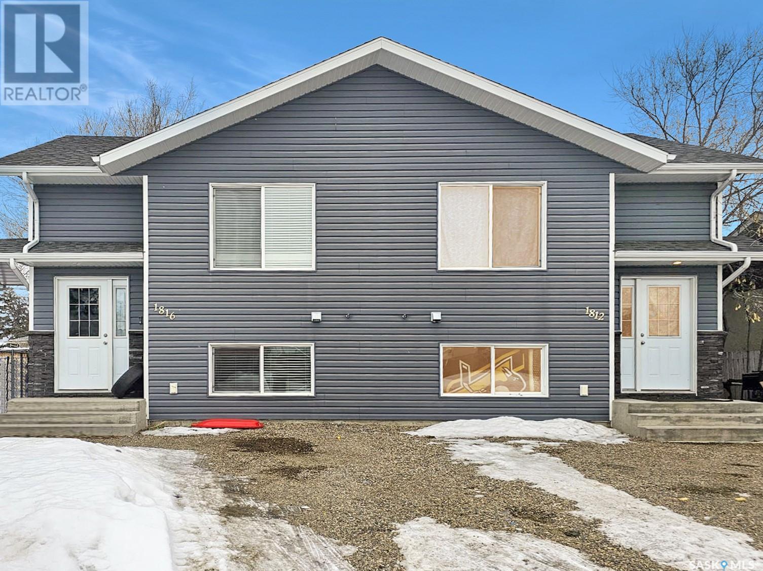 1812-1816 16th Street W Property Photo 1