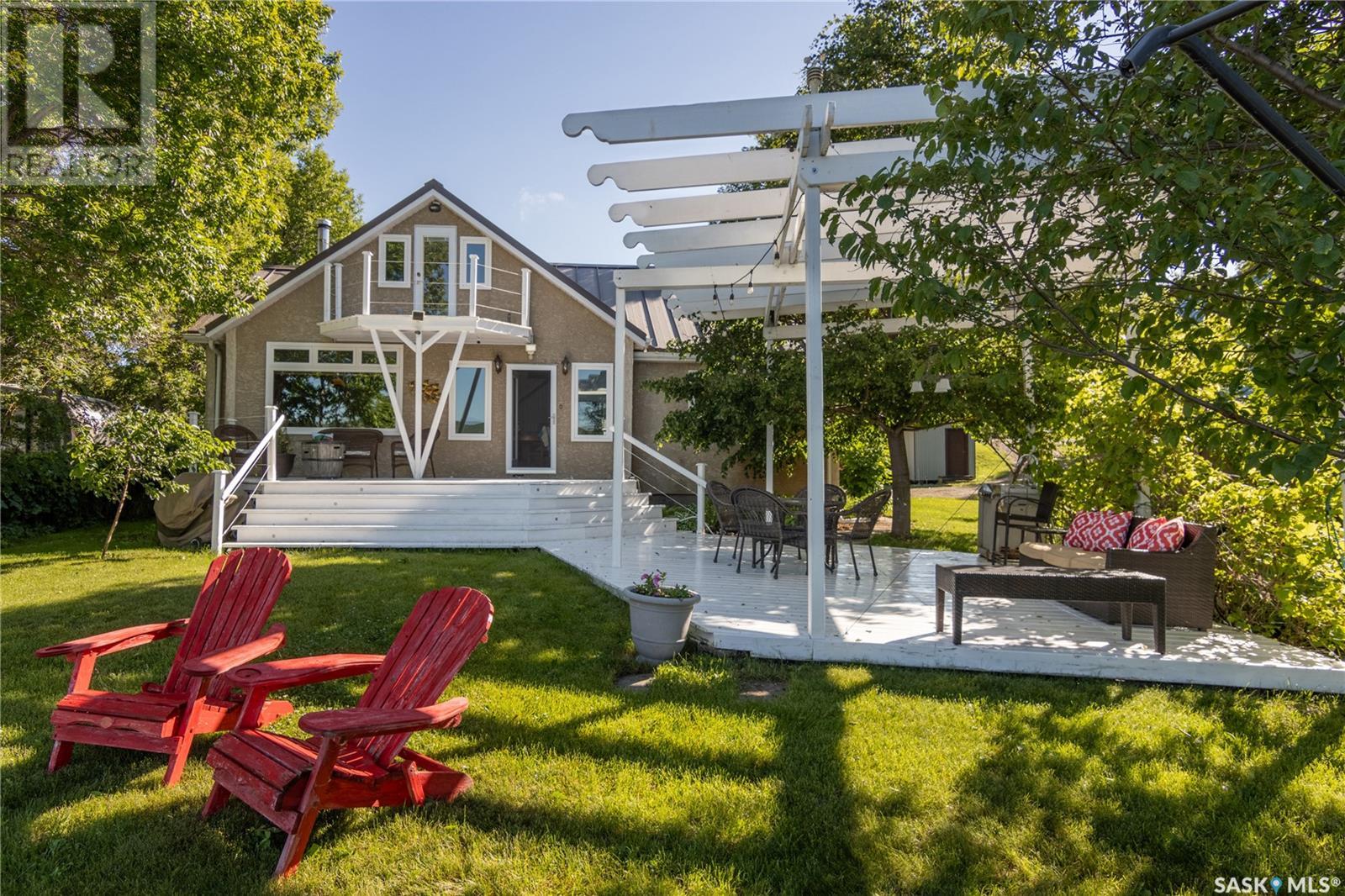 293 Currie Avenue Property Photo