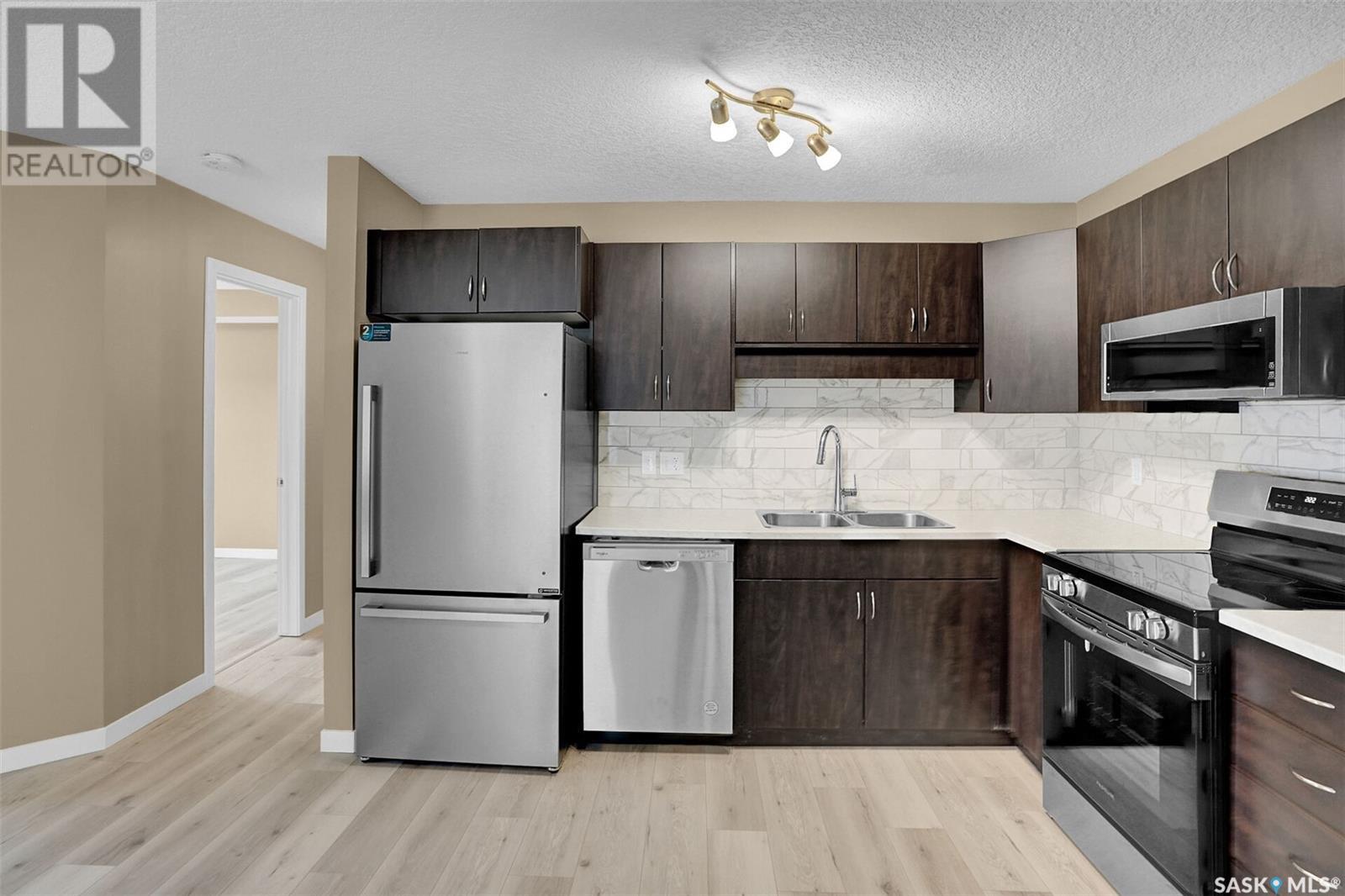 69 5537 Blake Crescent Property Photo 10