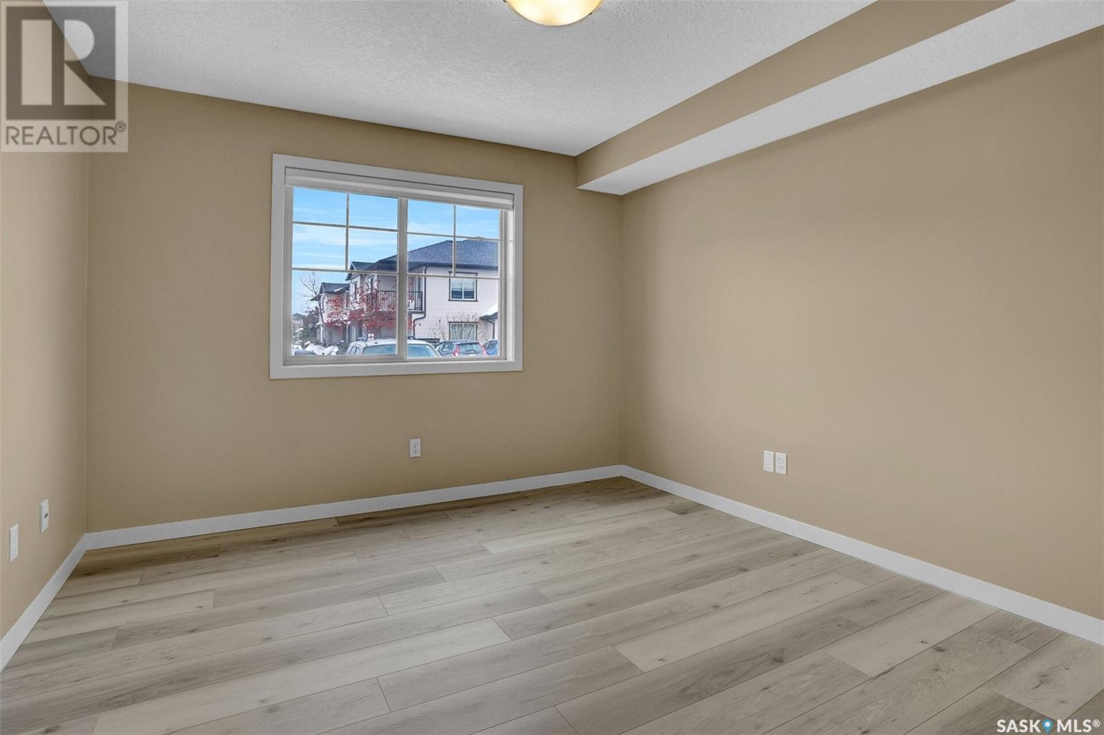 69 5537 Blake Crescent Property Photo 15