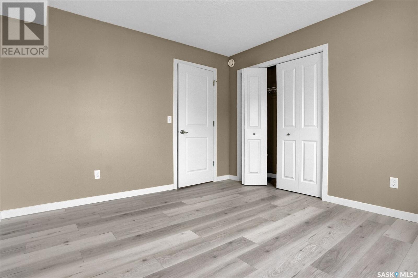 69 5537 Blake Crescent Property Photo 16