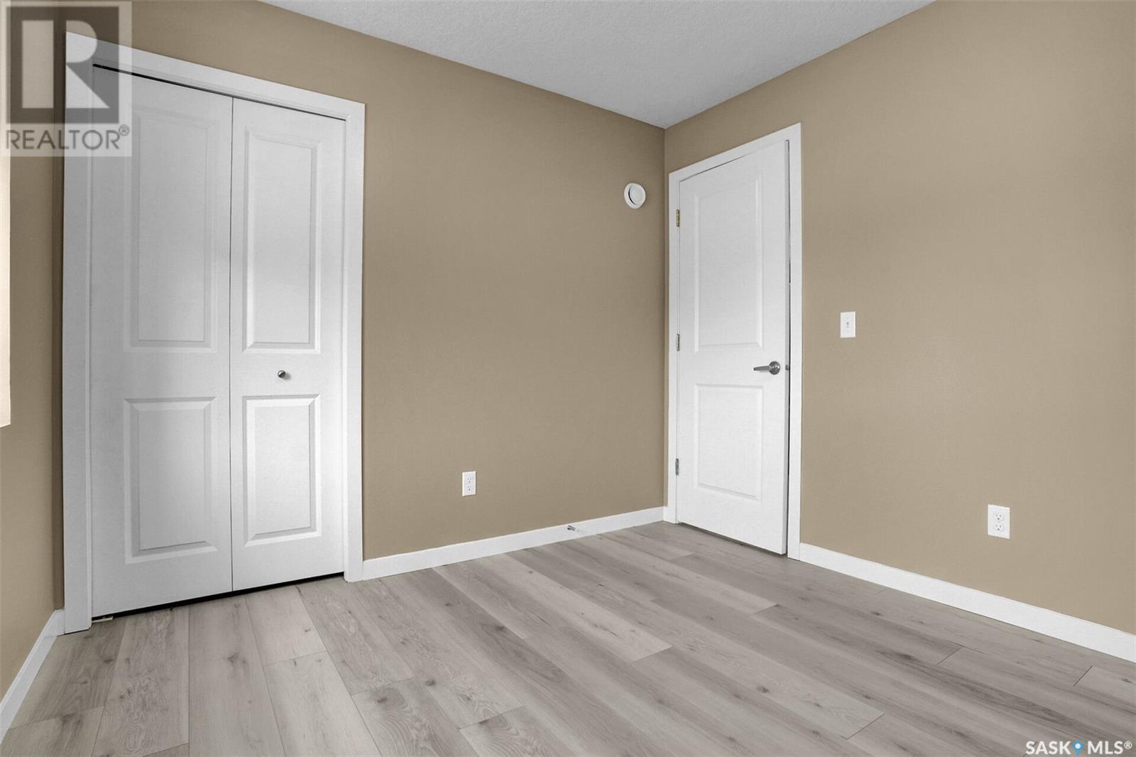 69 5537 Blake Crescent Property Photo 17
